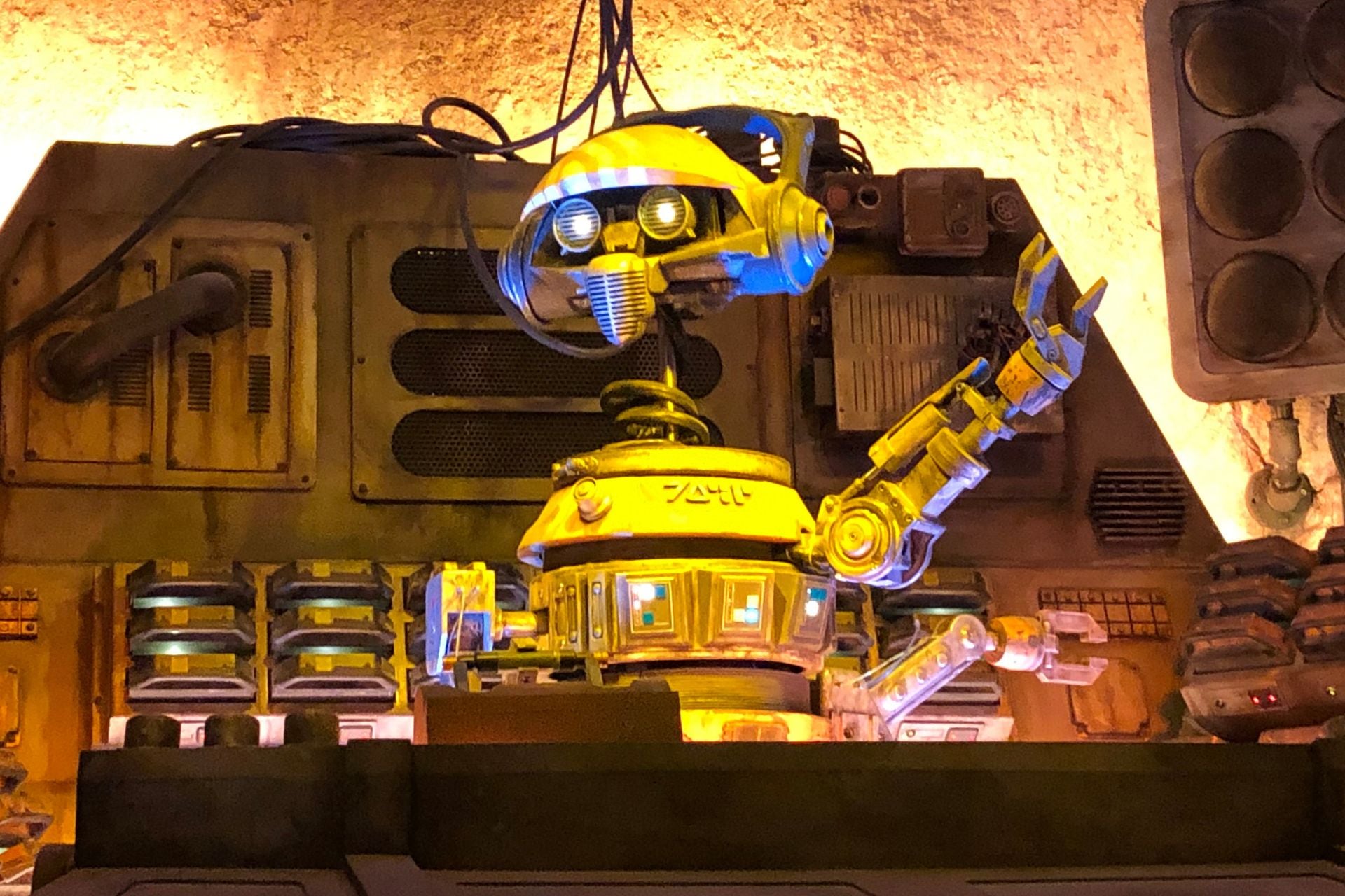 DJ R-3X is still spinning in Oga's Cantina.