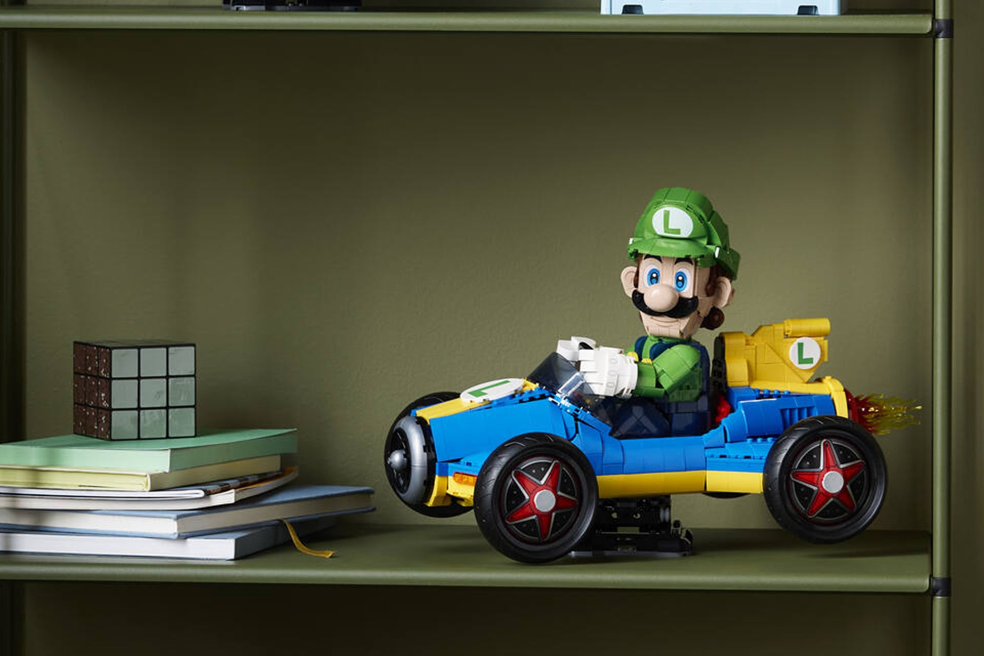 Lego Luigi Mario Kart Set