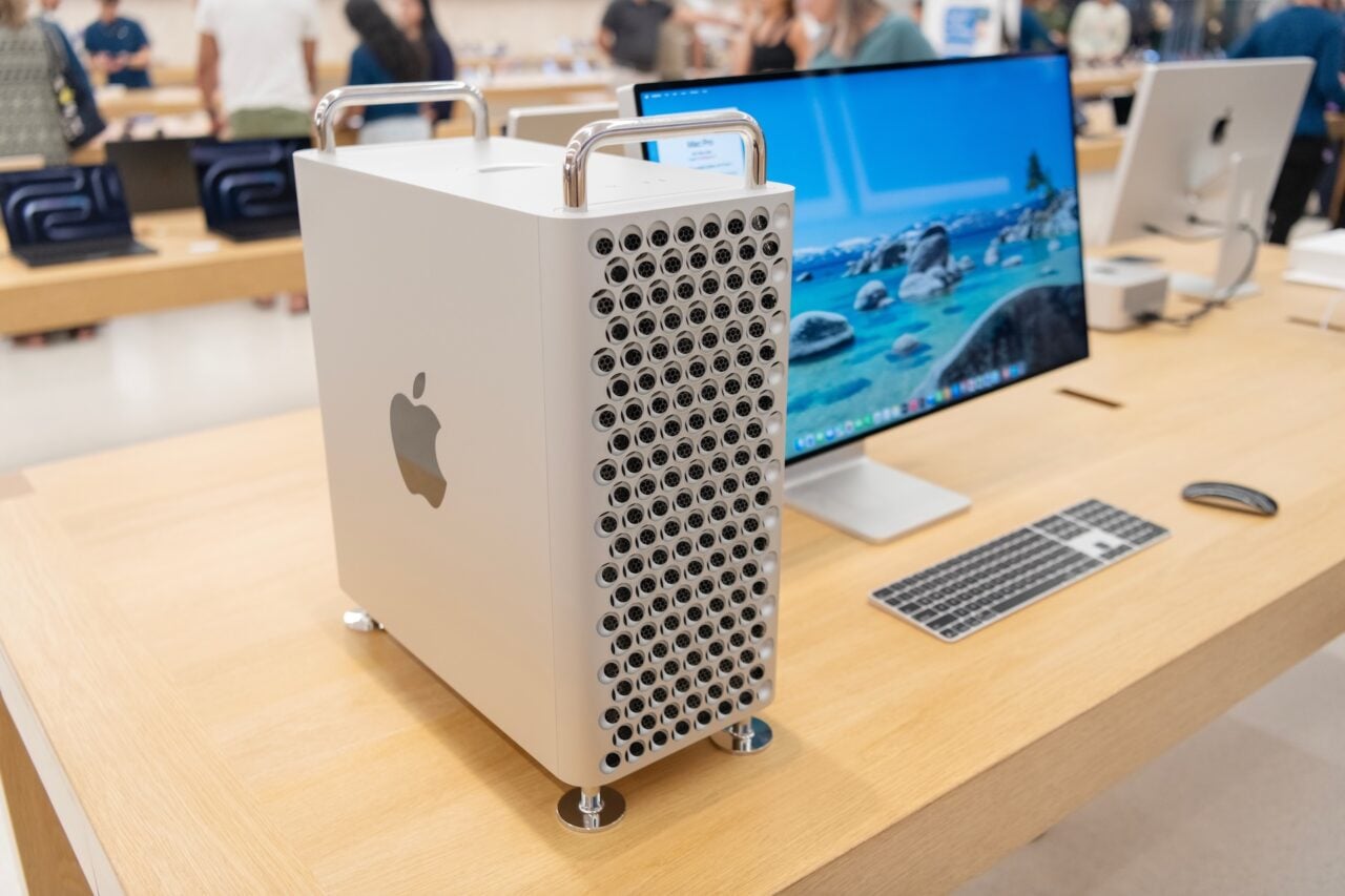 A Mac Pro on display in an Apple Store