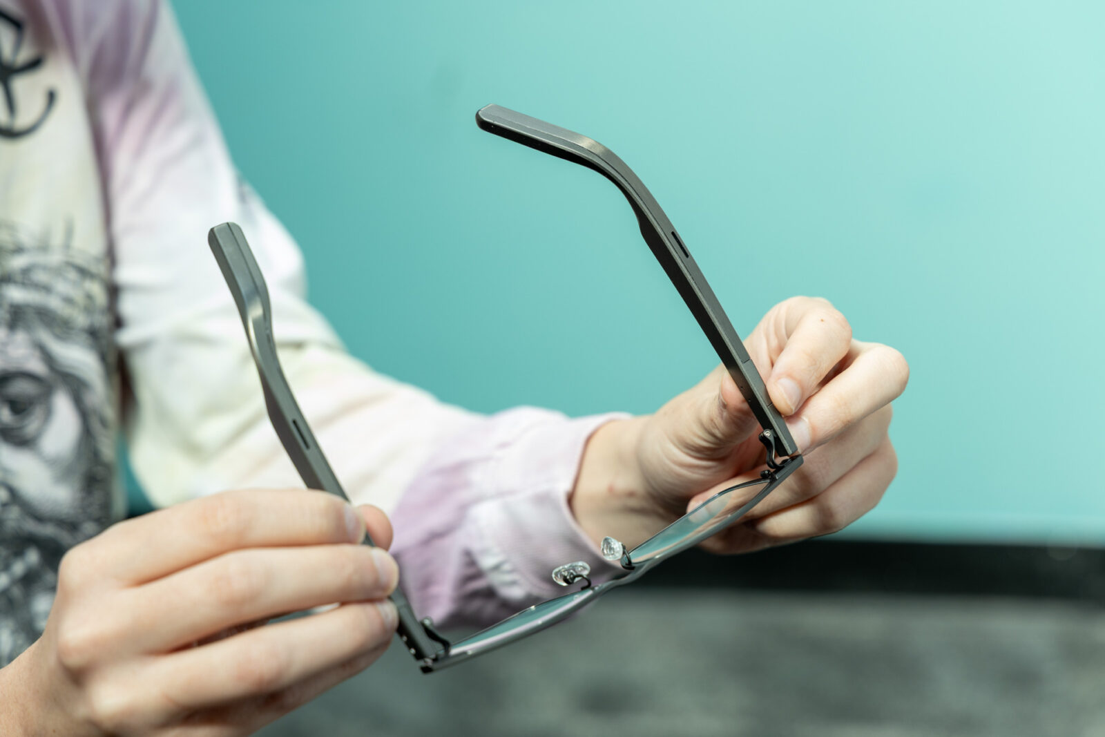 I’ve Tested a Lot of Bad Smart Glasses and These Are the Worst Yet