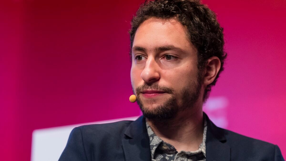 New a16z-Backed News Brand Wants to Be Like Cramming Every X Post Into Your Brain at Once