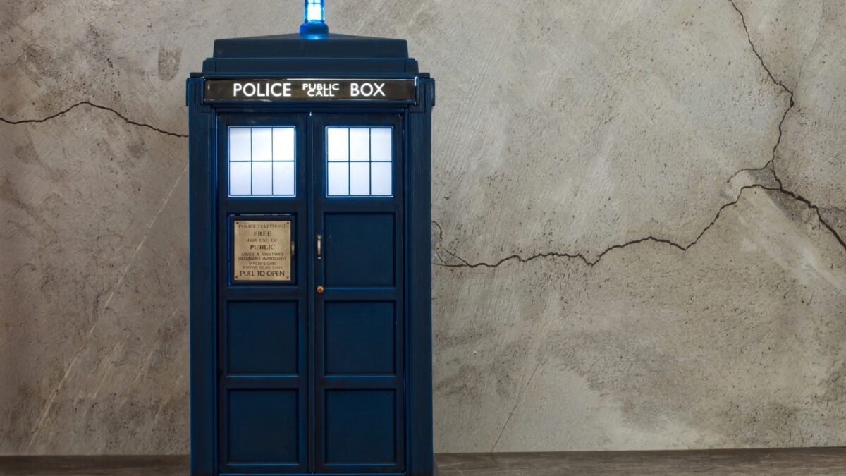 Talkie Is a 'Vintage LLM' Trained on Pre-1930 Data to Help Facilitate 'Time Travel'