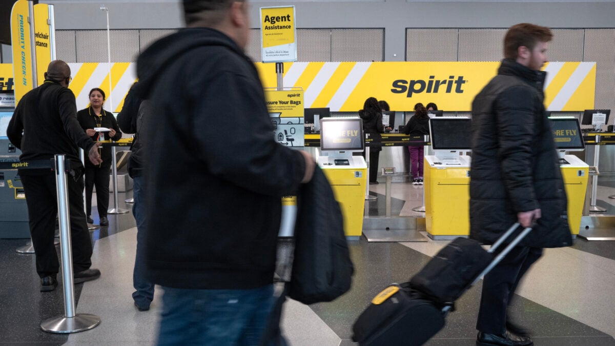 Spirit Airlines Could Liquidate by the End of the Week Due to Fuel Crisis