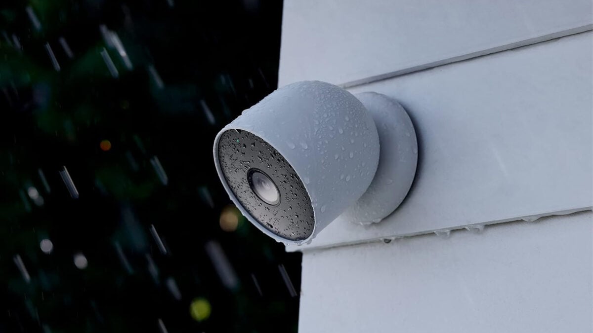 Google Nest Cam for Indoor and Outdoor Gets Another Price Cut to Nearly ...