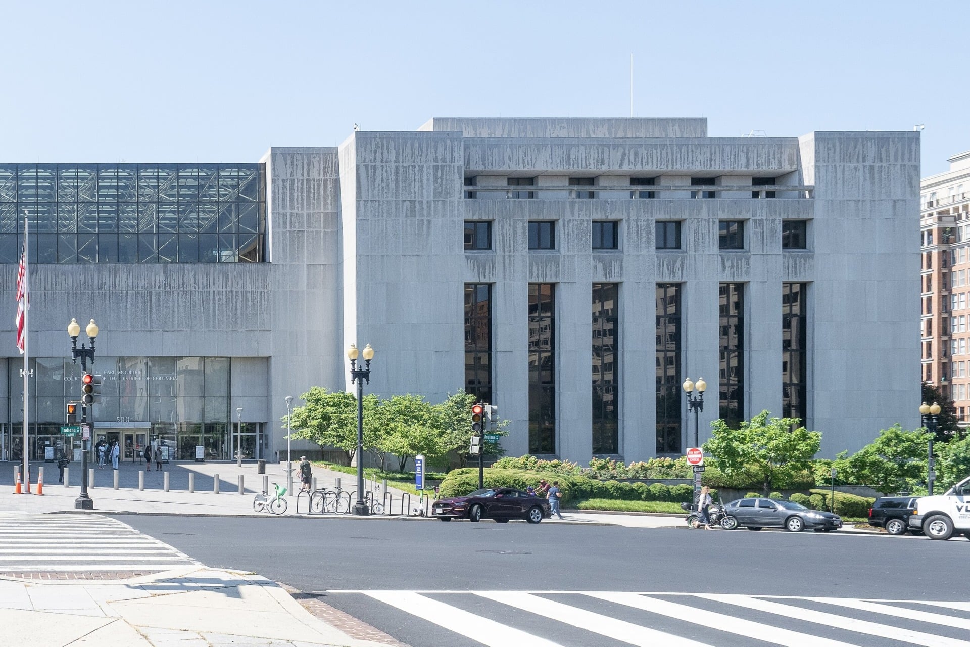 Above, the H. Carl Moultrie Courthouse on 500 Indiana Avenue in Washington D.C., the home of the Superior Court of the District of Columbia where the case was dismissed.
