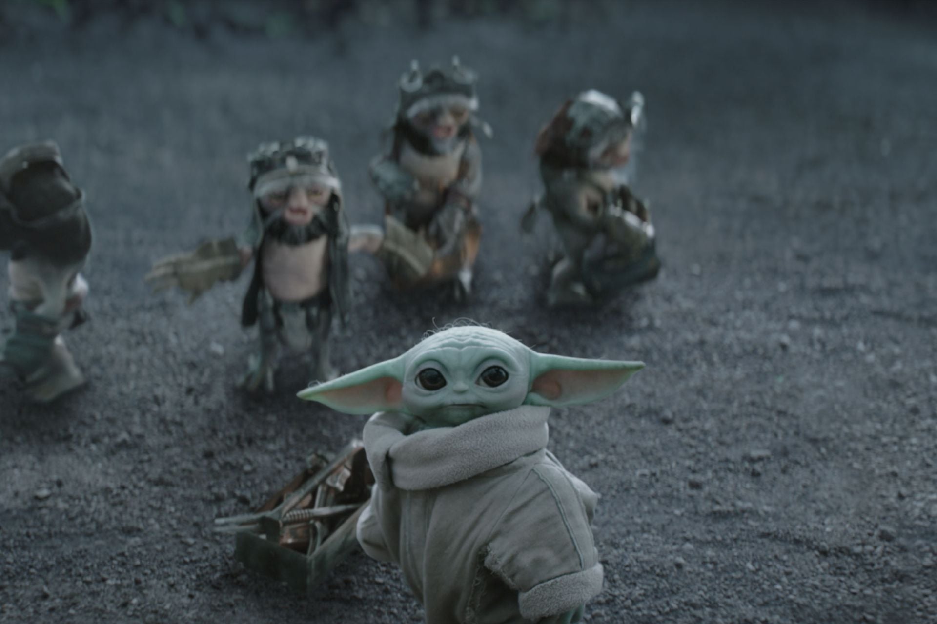 Grogu and some Anzellans in The Mandalorian and Grogu.