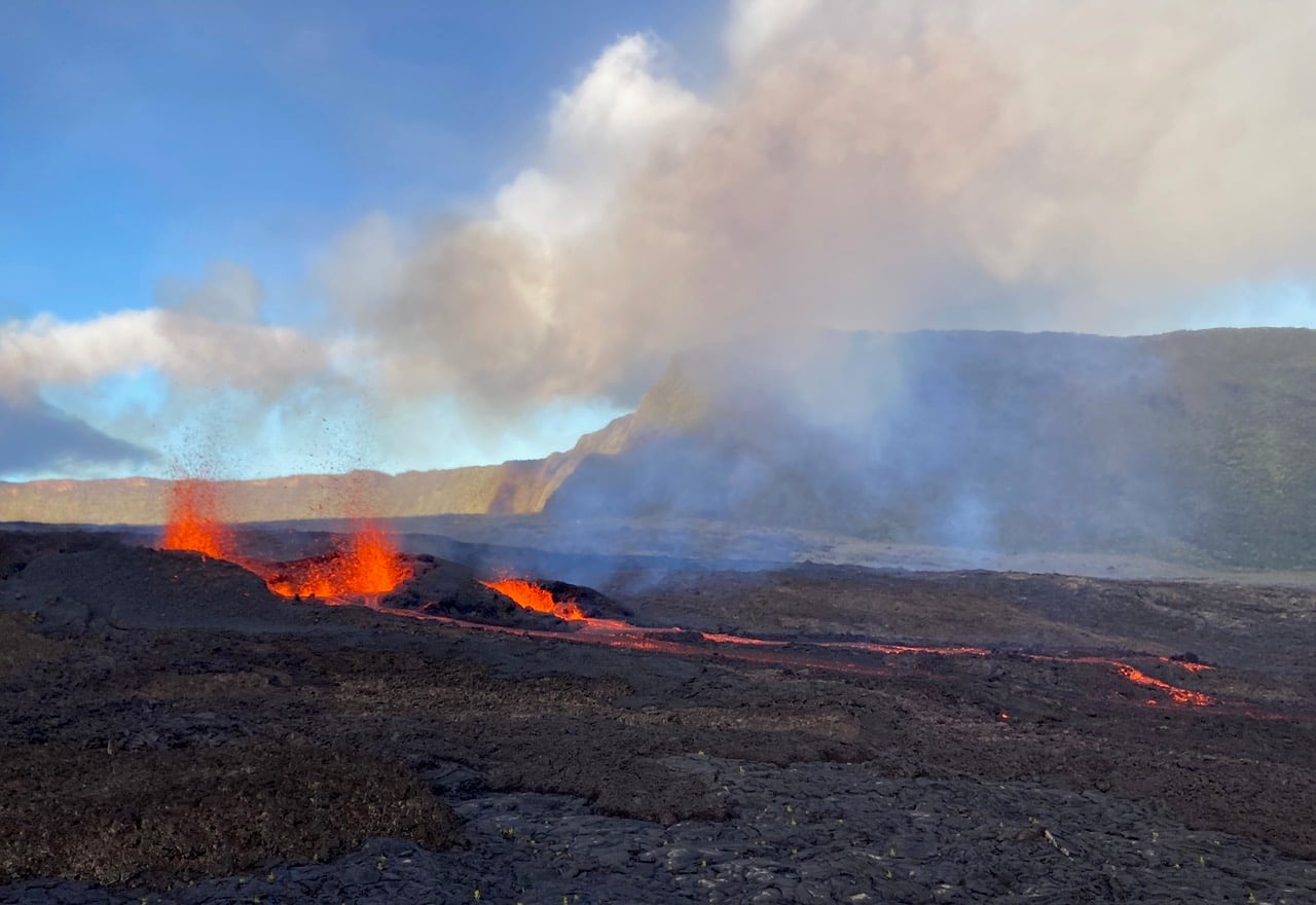 Piton De La Fournaise Eruption Jan 2026