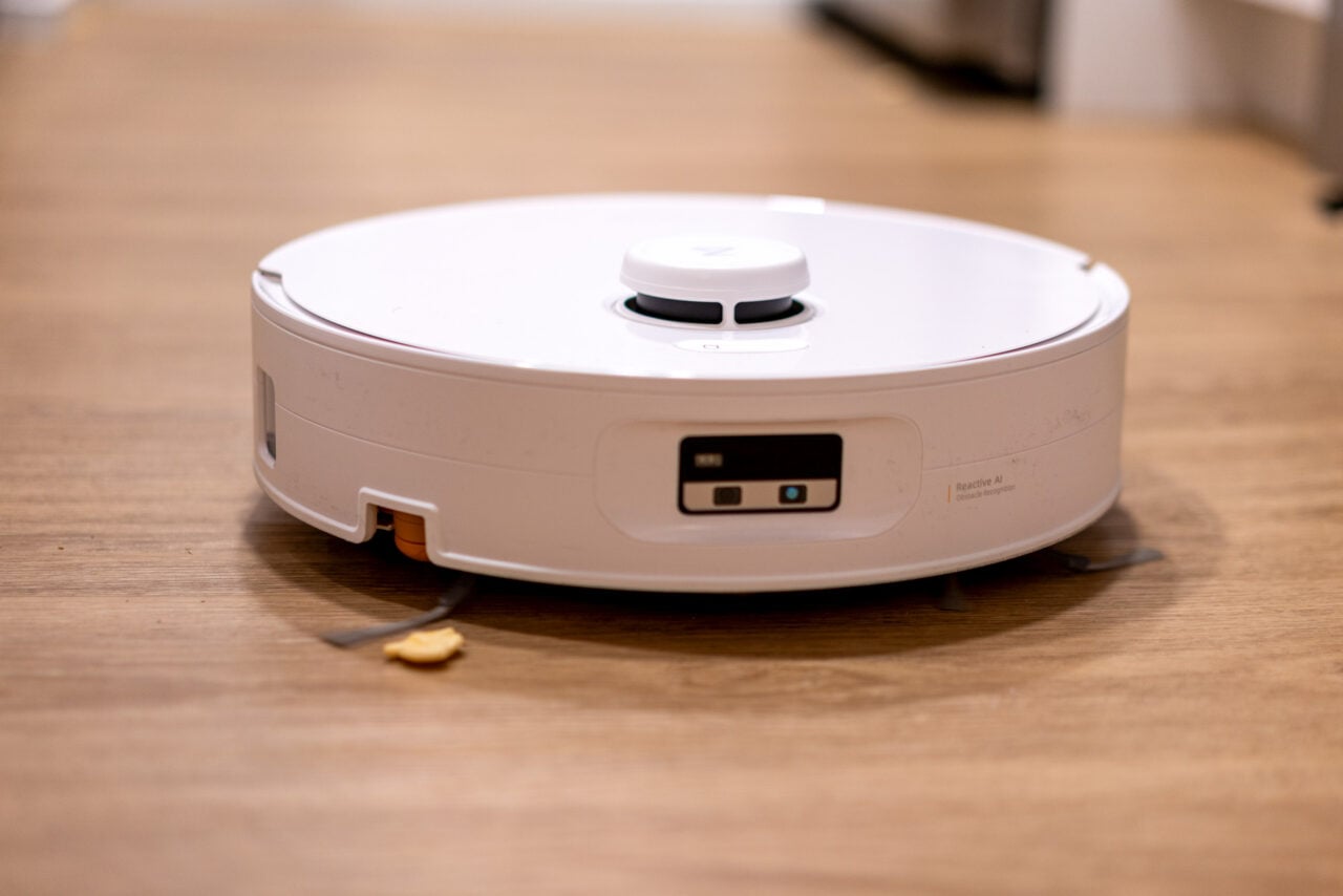 Roborock Qrevo Curv Flow 2 Review 03