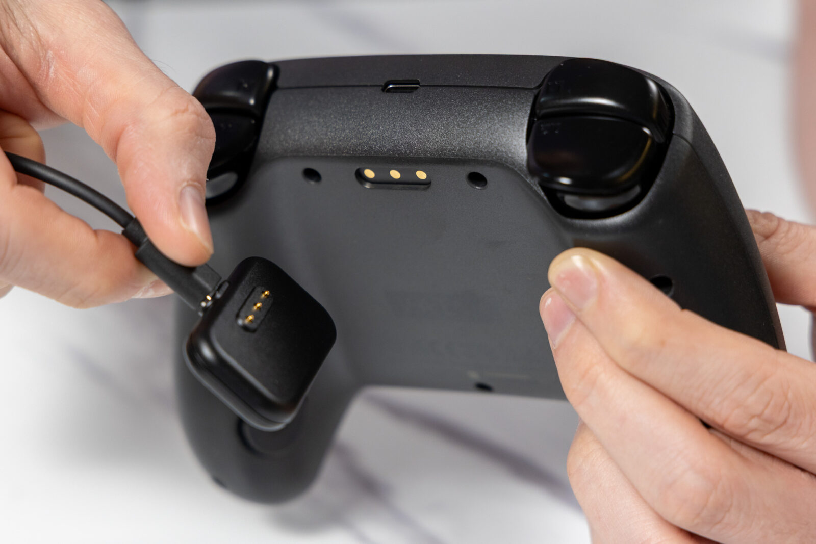 Steam Control Steam Controller Review: Trackpads Change Everything for PC Gaming