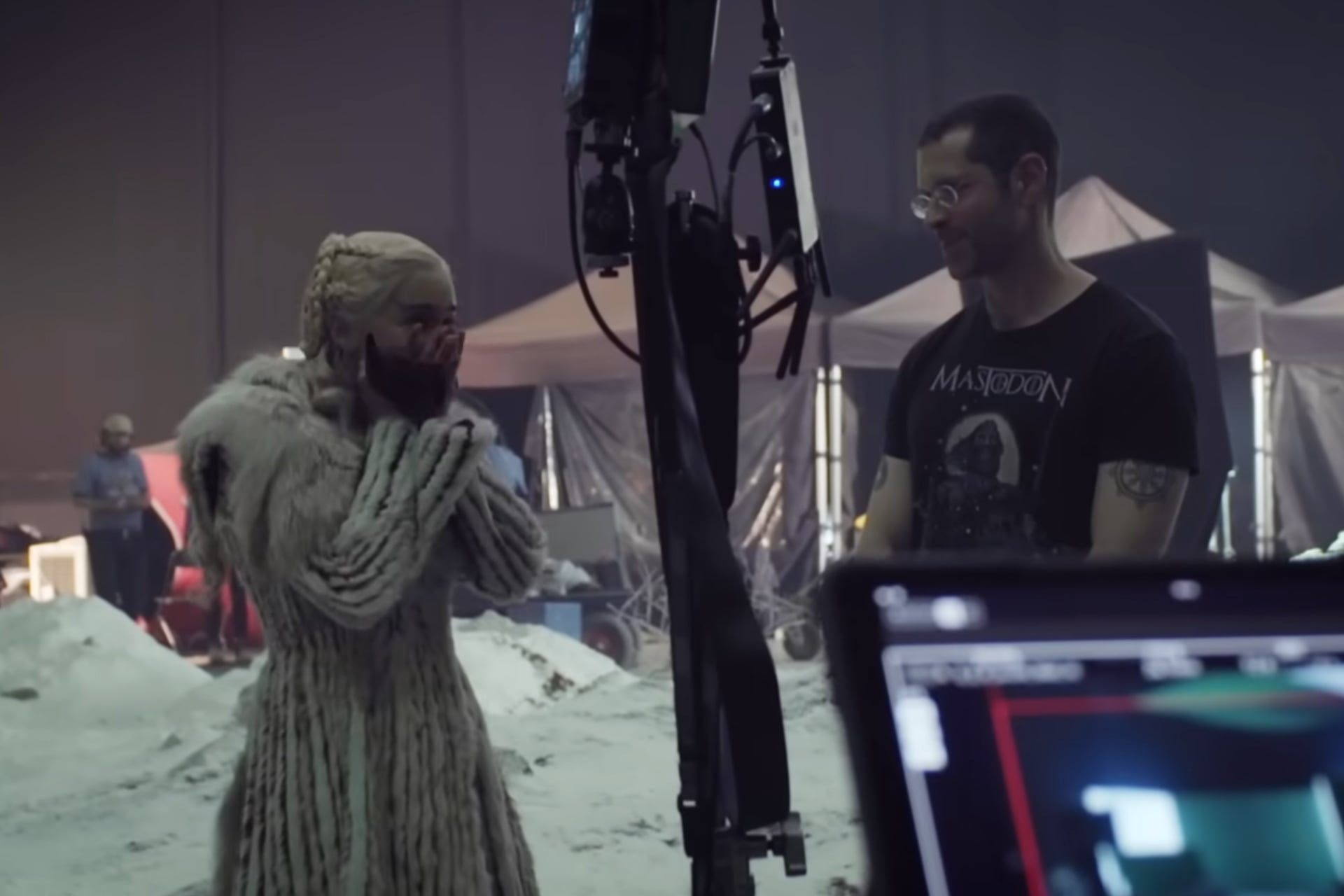 Game Of Thrones Bts Emilia Clarke