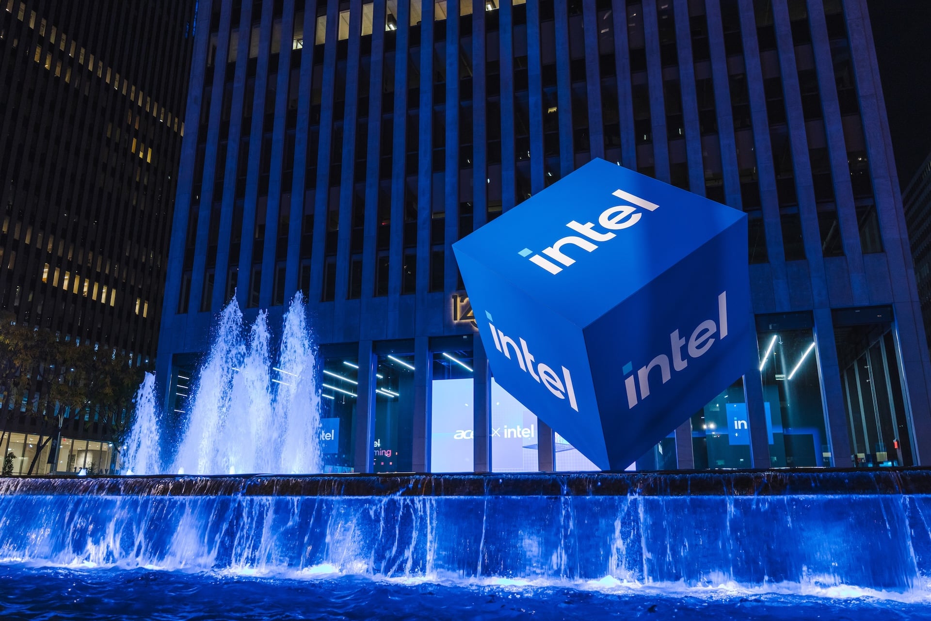 Intel's cube installation at its New York offices