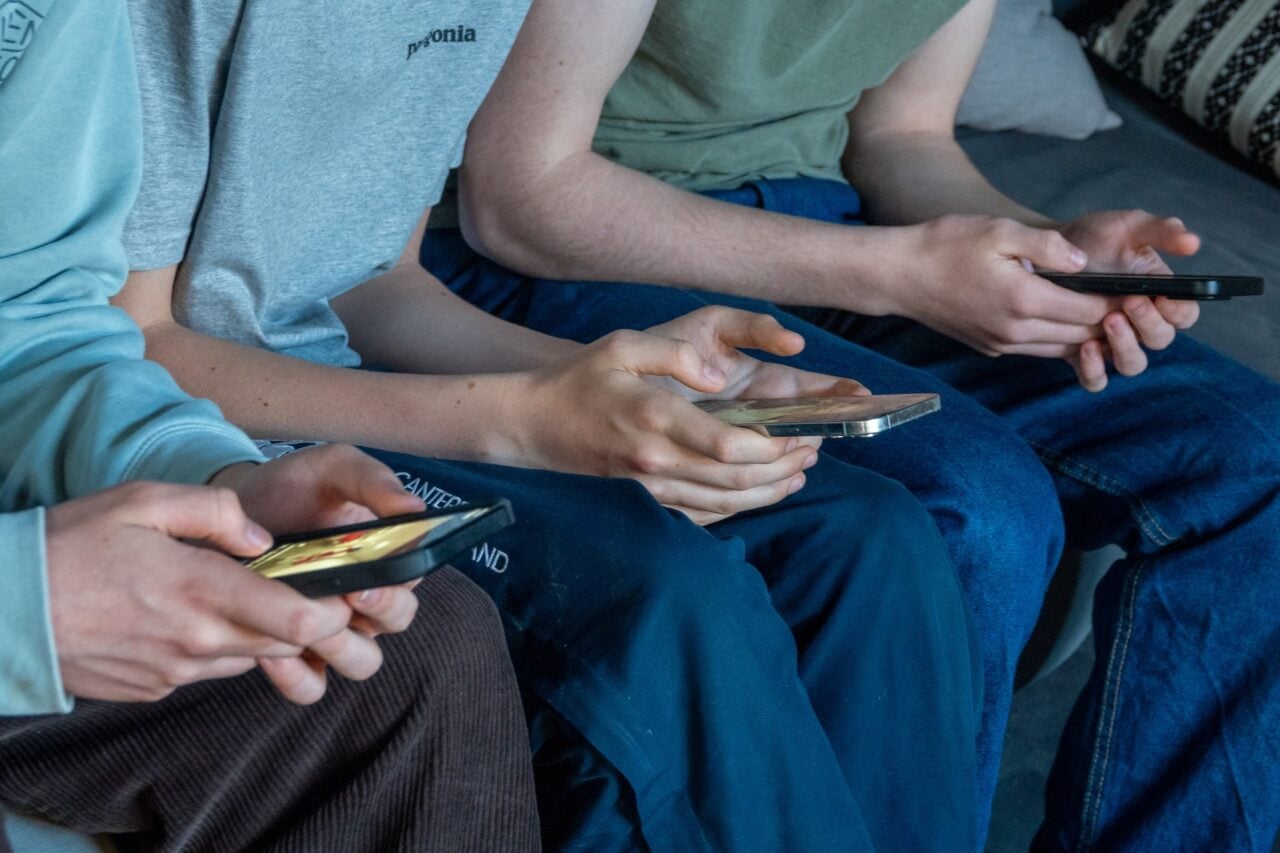 Under 16s On Social Media