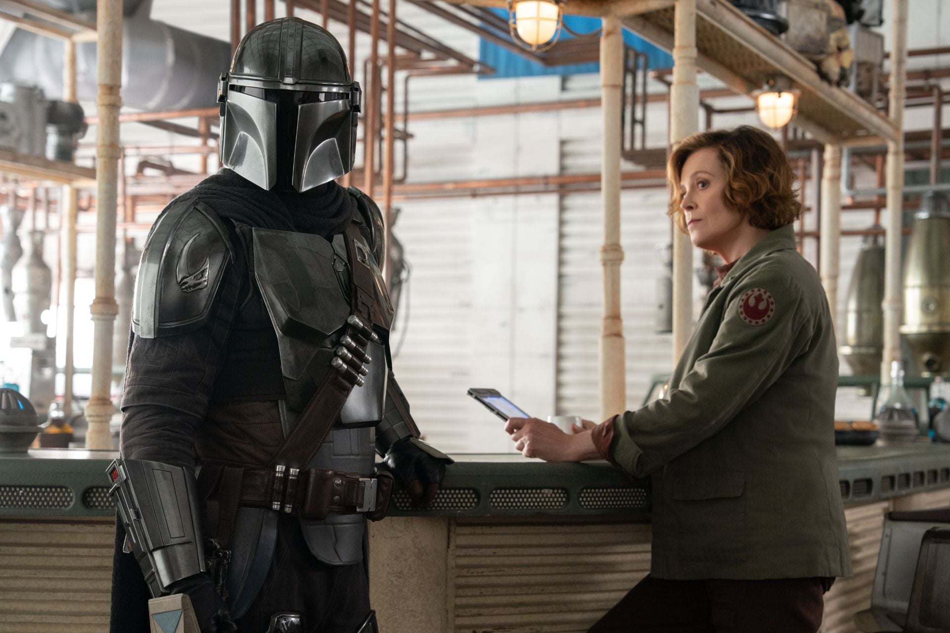 A new clip explains the basic plot of 'The Mandalorian and Grogu.'