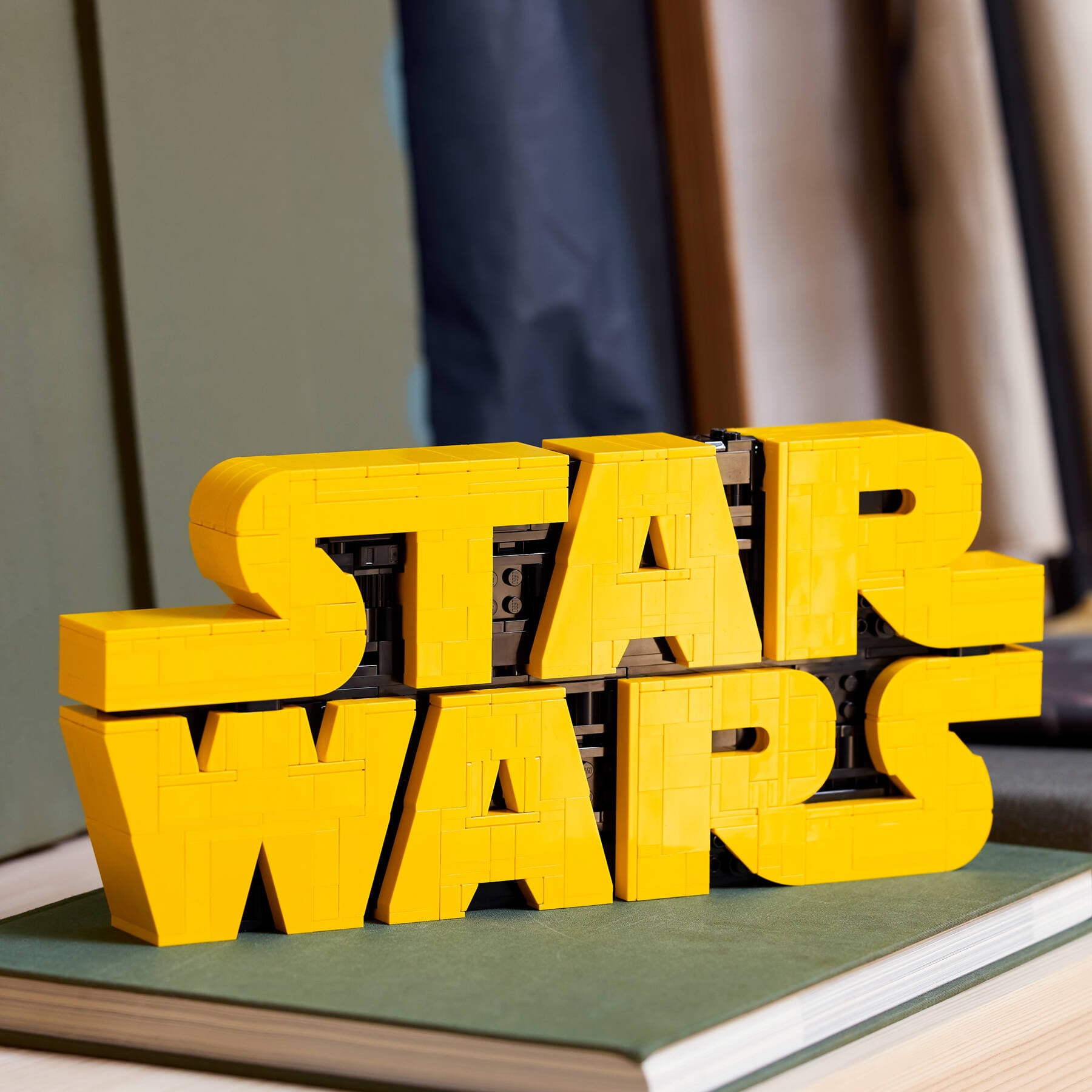 Logo LEGO Star Wars in mattoncini