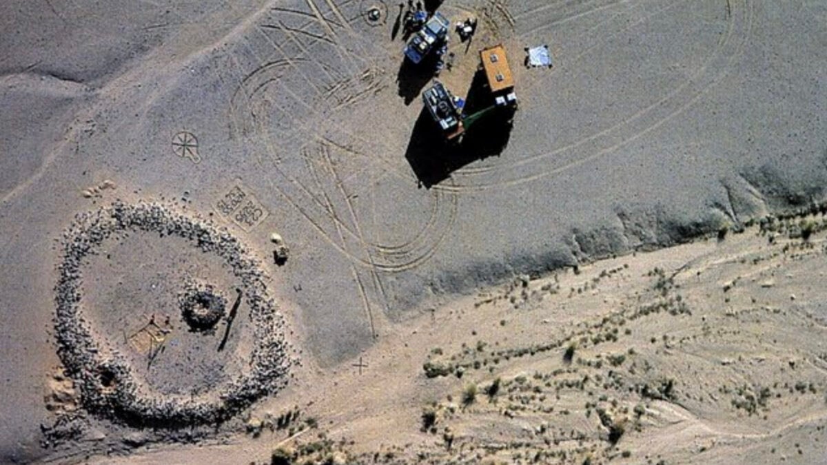 Circular Mass Graves East of the Nile Are Rewriting Egypt&rsquo;s Prehistory