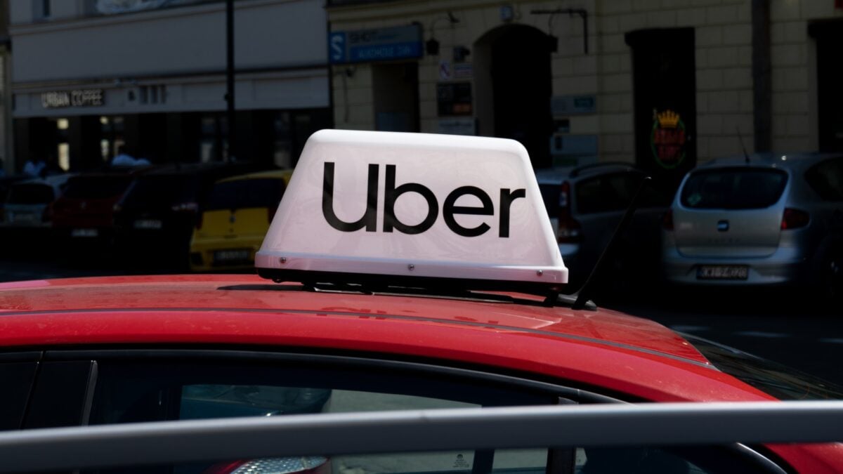 AI Investment Is ‘Harder to Justify’ as Productivity Returns Lag, Uber COO Says