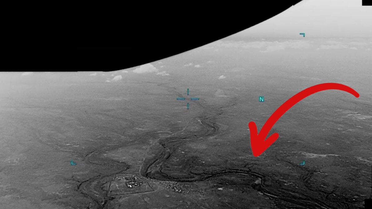 Bisakah Anda Menemukan UFO dalam Video Pentagon yang Baru Dirilis Ini?
