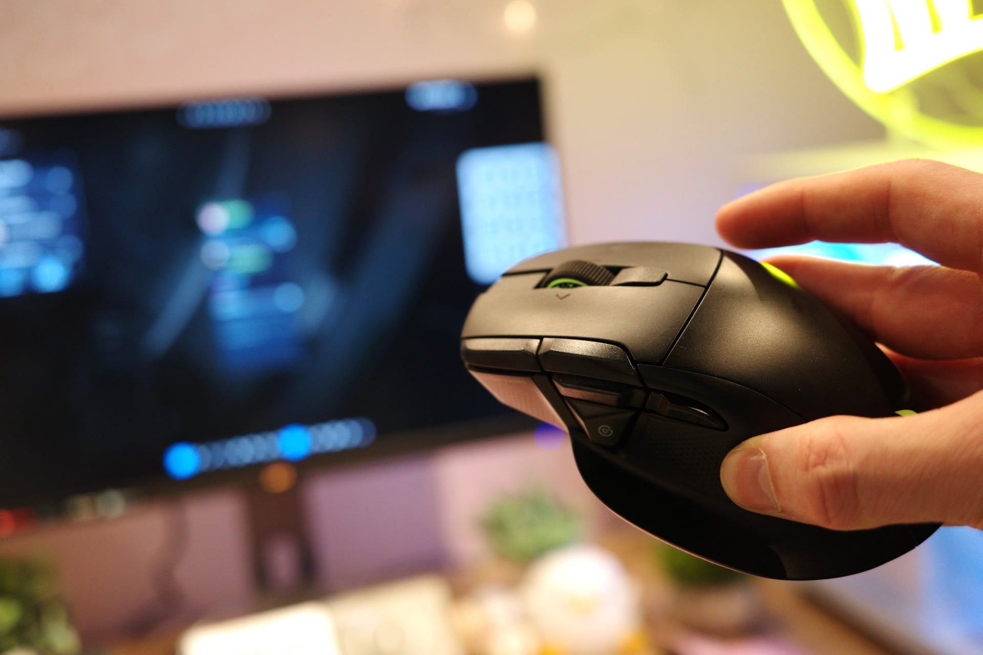 Corsair Nightsword V2 Wireless
