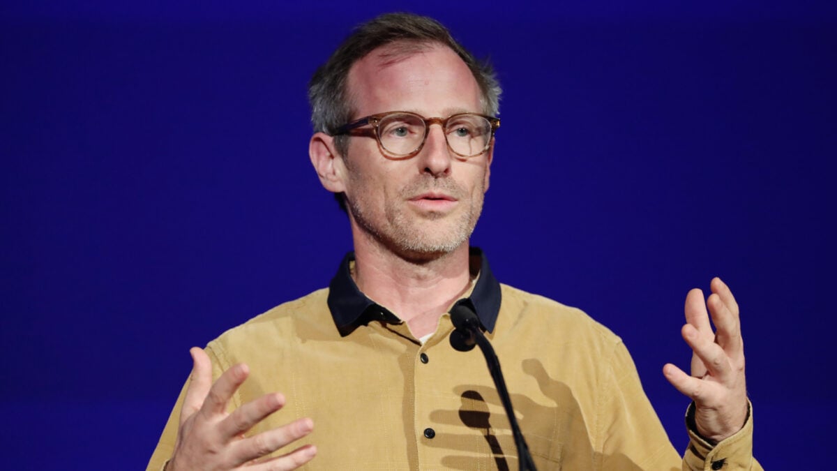 Spike Jonze, Filmmaker Behind &lsquo;Her,&rsquo; Warns of &lsquo;Manipulative&rsquo; AI Chatbot Design