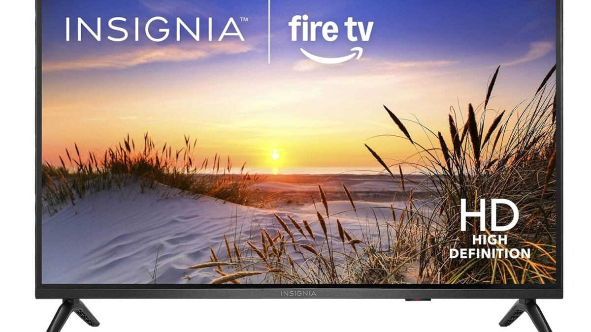 Amazon Offloads Insignia 32" LED HD Smart Fire TV at Its Lowest Price, Matching the 24-Inch Model's Deal Price