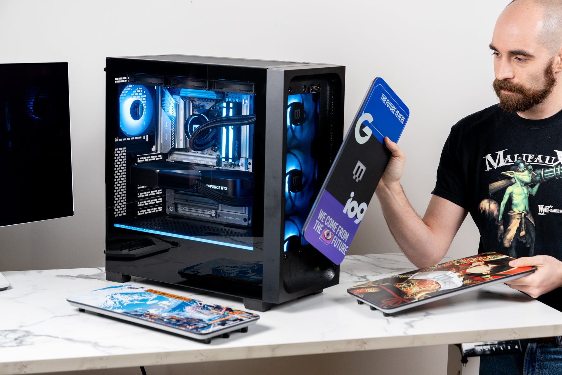 The swappable front panels emphasize the best aspect of desktops: customizability.
