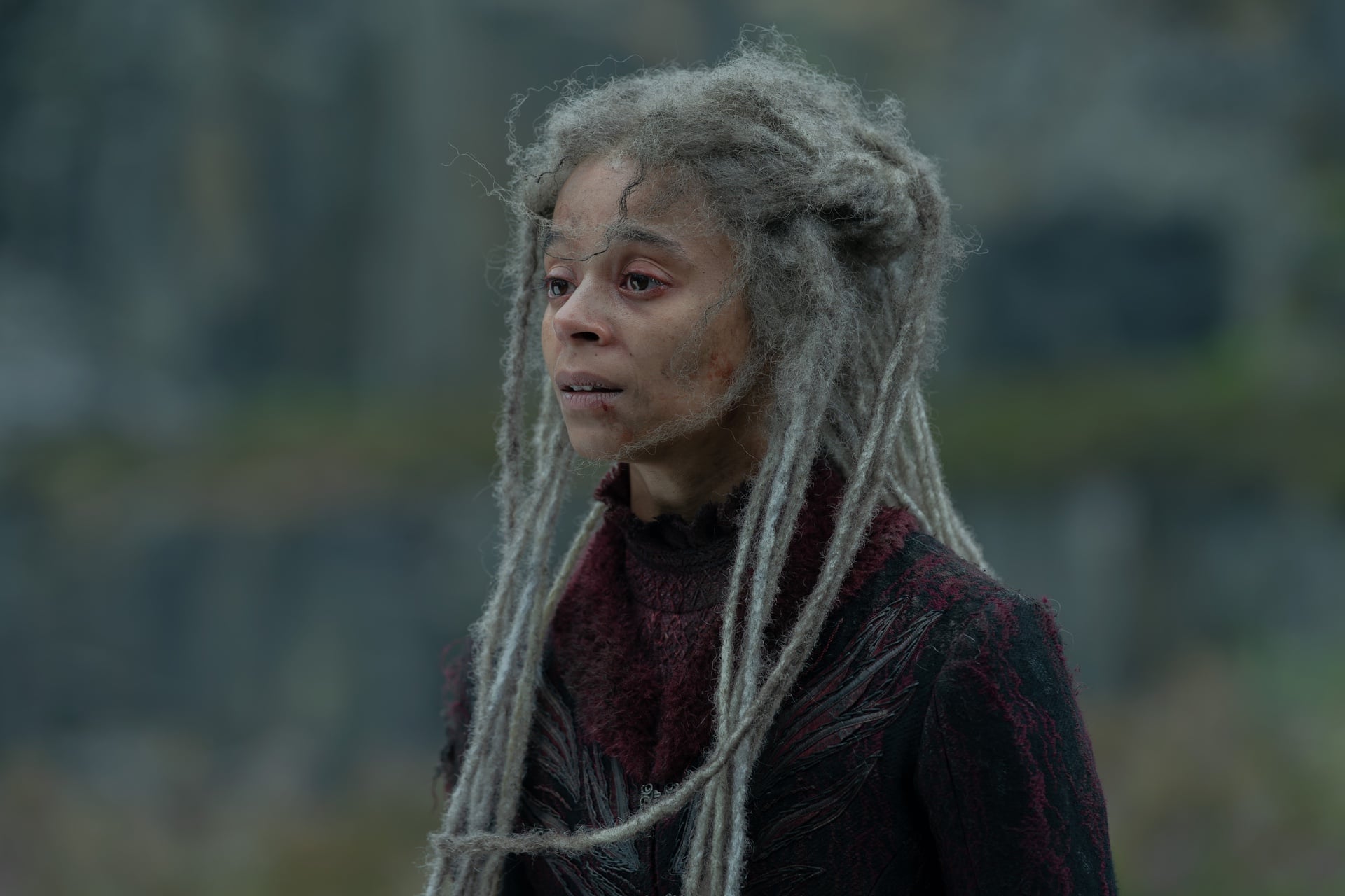 Rhaena (Phoebe Campbell), no doubt rethinking her decision to ride Sheepstealer into battle.
