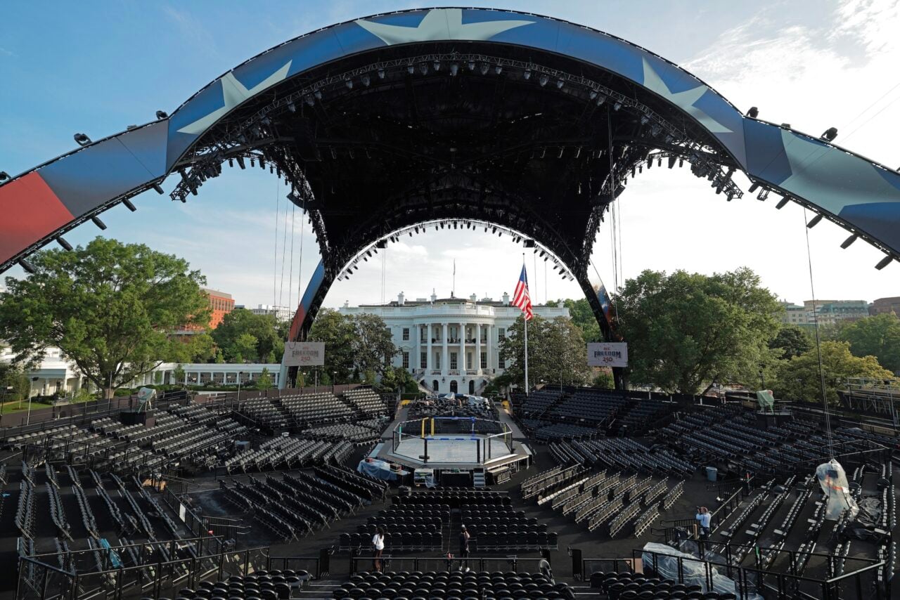 No, You Can’t Stream the UFC Fight at the White House for Free