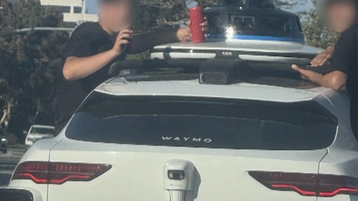 LA&rsquo;s Waymo Stunt-Riding Teens Get Account Suspended, Would Probably Say It Was Worth It