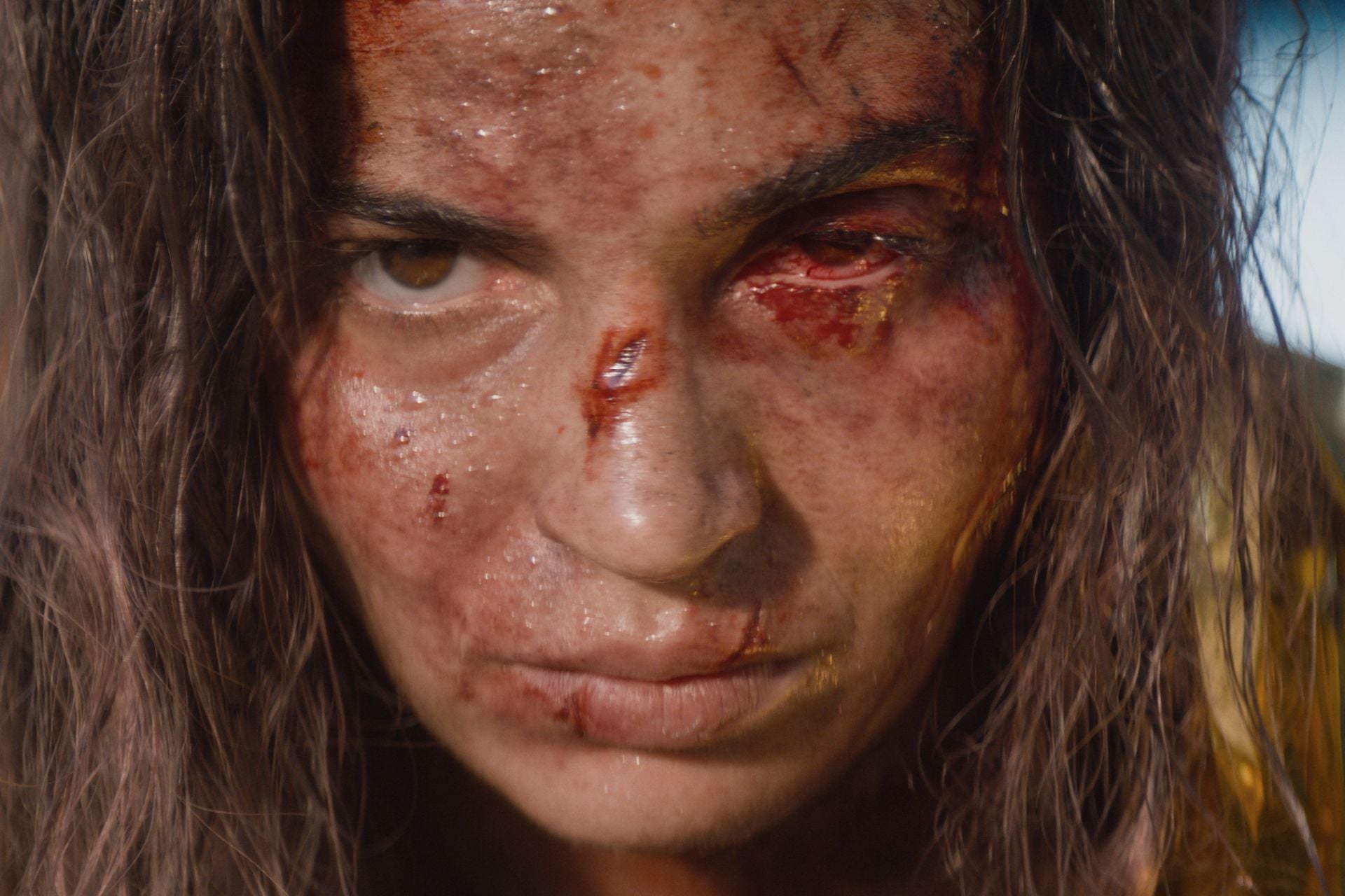 Souheila Yacoub as Alice in 'Evil Dead Burn.'
