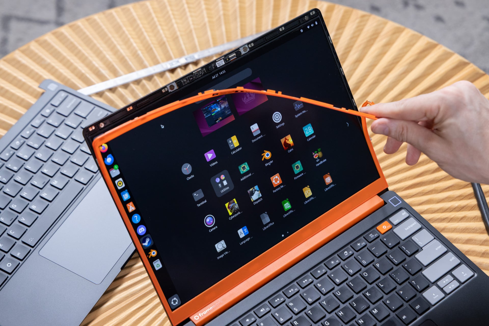 Framework Laptop 13 Pro Review 14