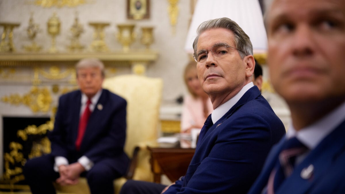 US Treasury Chief Threatens Sanctions on Chinese AI Labs Over ‘IP Theft’ Concerns