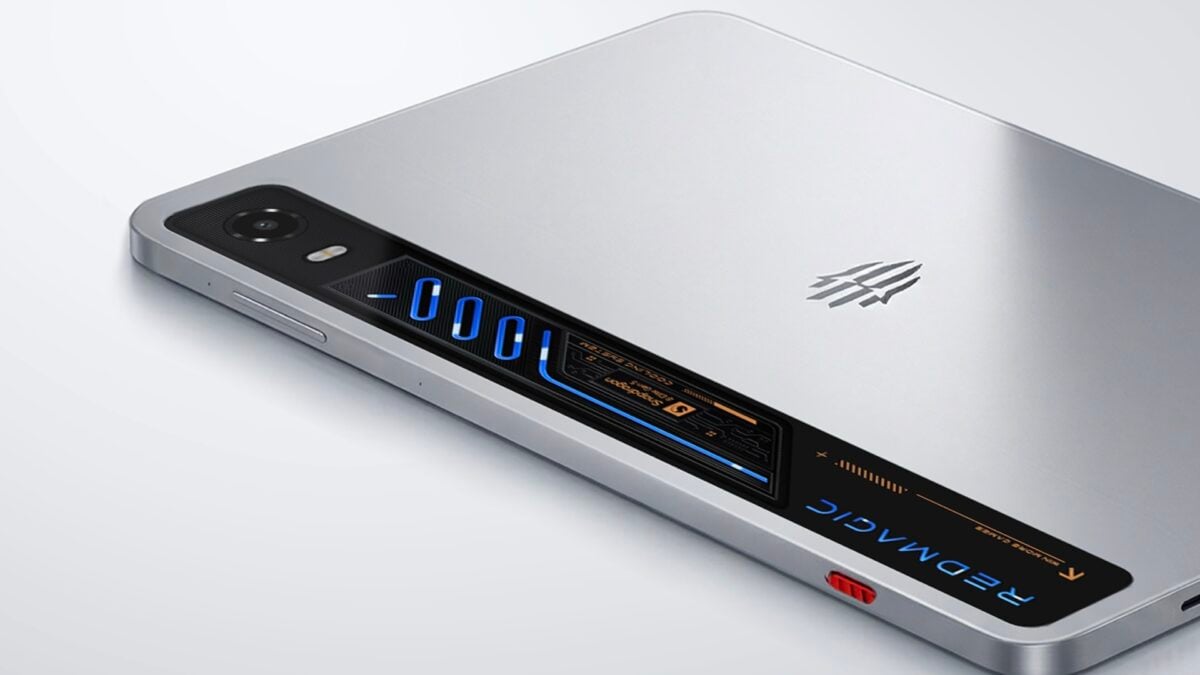 A Gaming Tablet With Liquid Cooling Actually Makes Sense