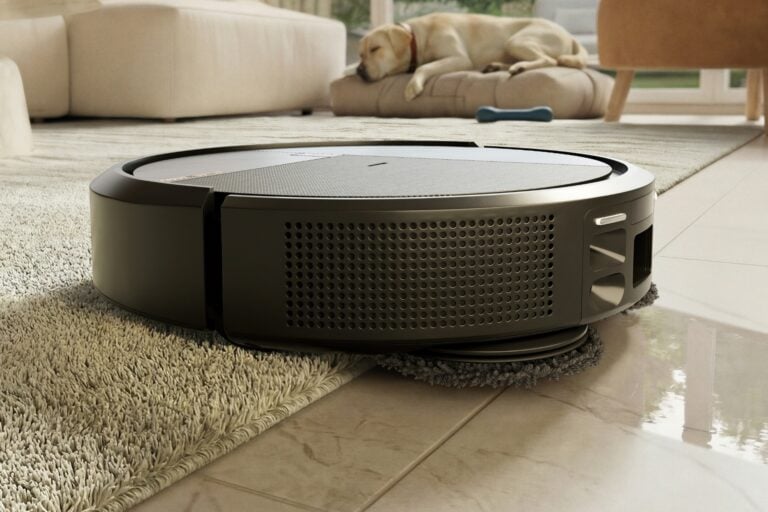 iRobot Debuts Five Self-Emptying Roombas