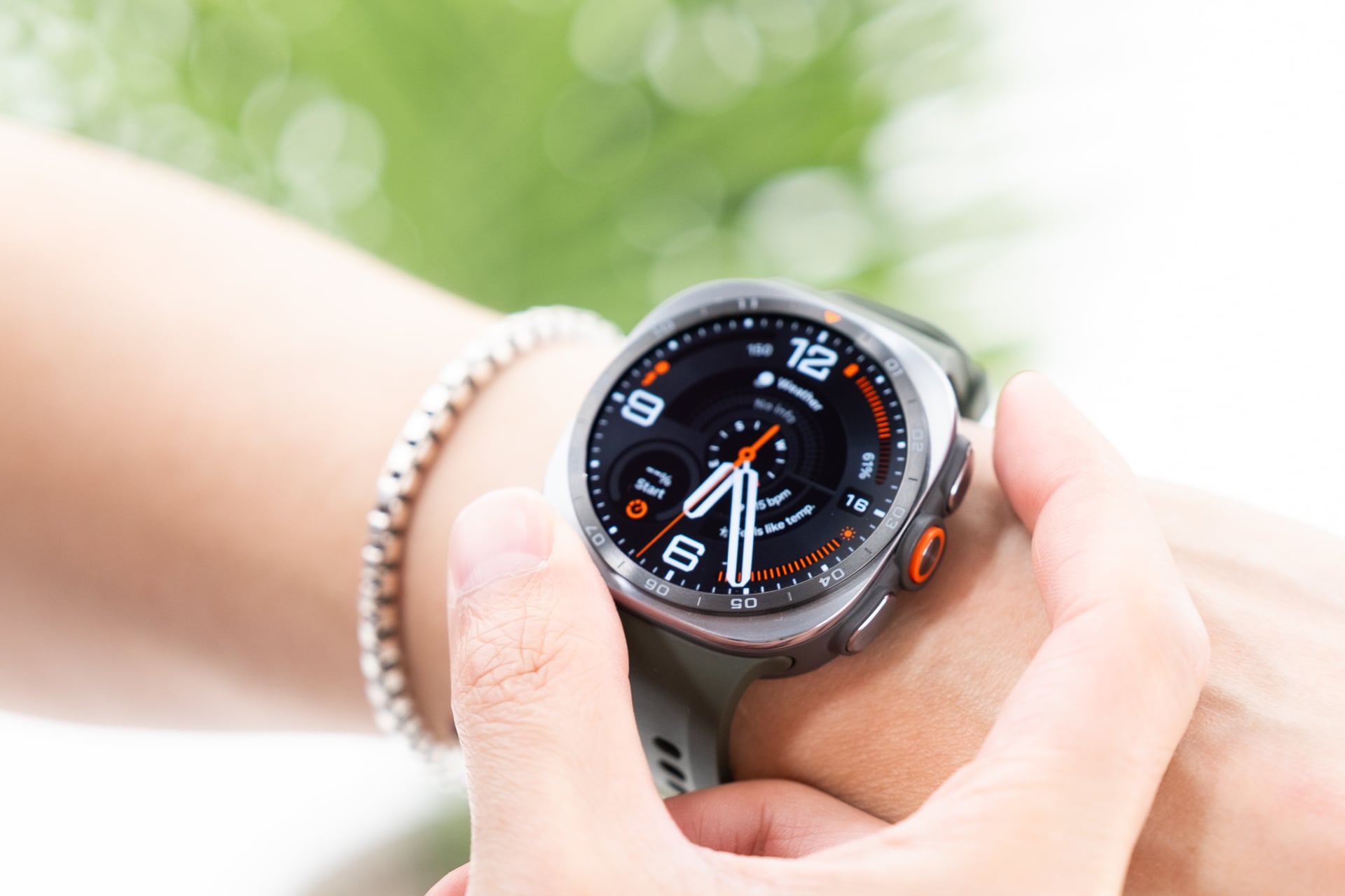 Samsung Galaxy Watch Ultra 2 Galaxy Watch 9 23