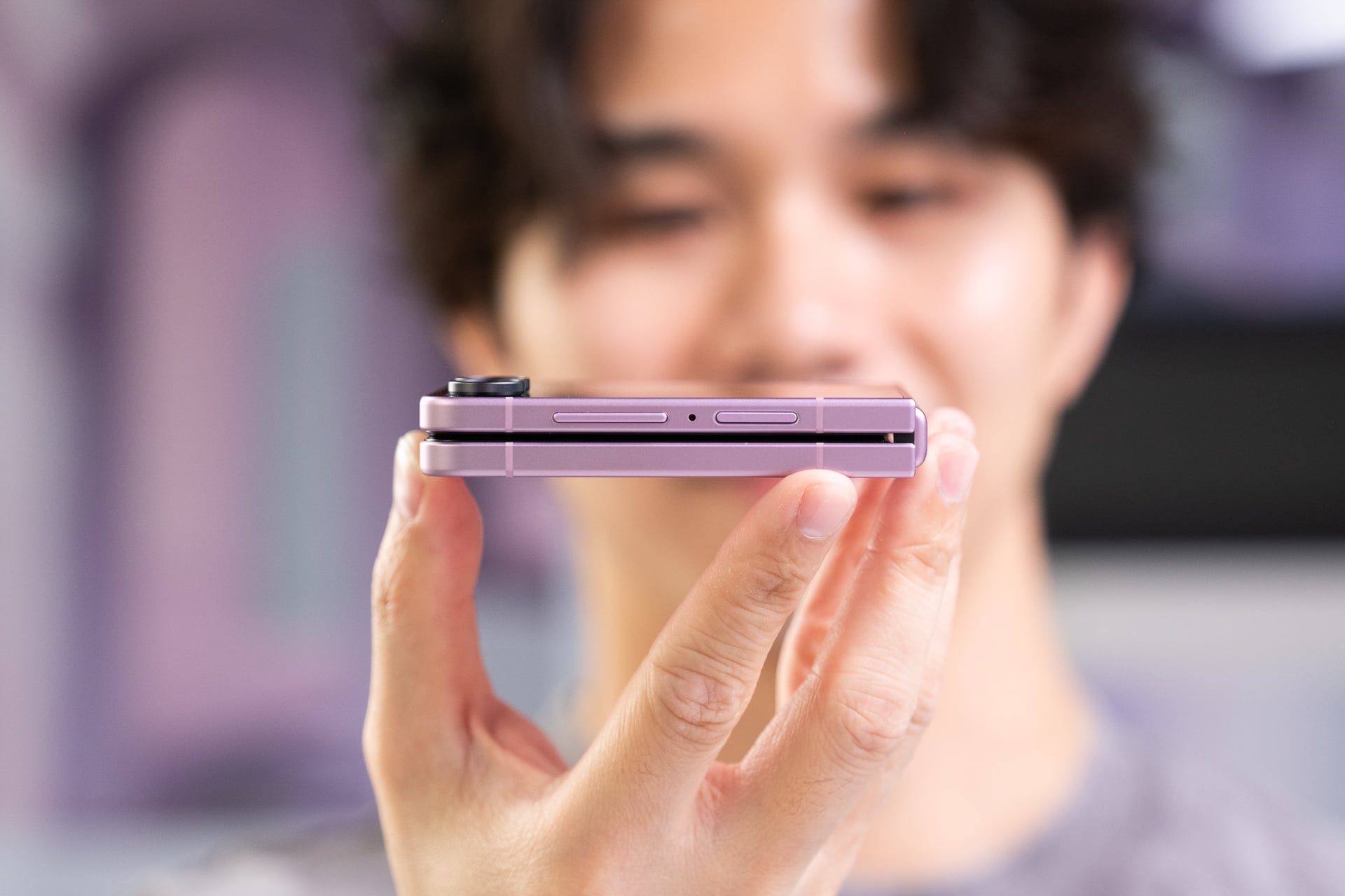 Samsung Galaxy Z Flip 8 5