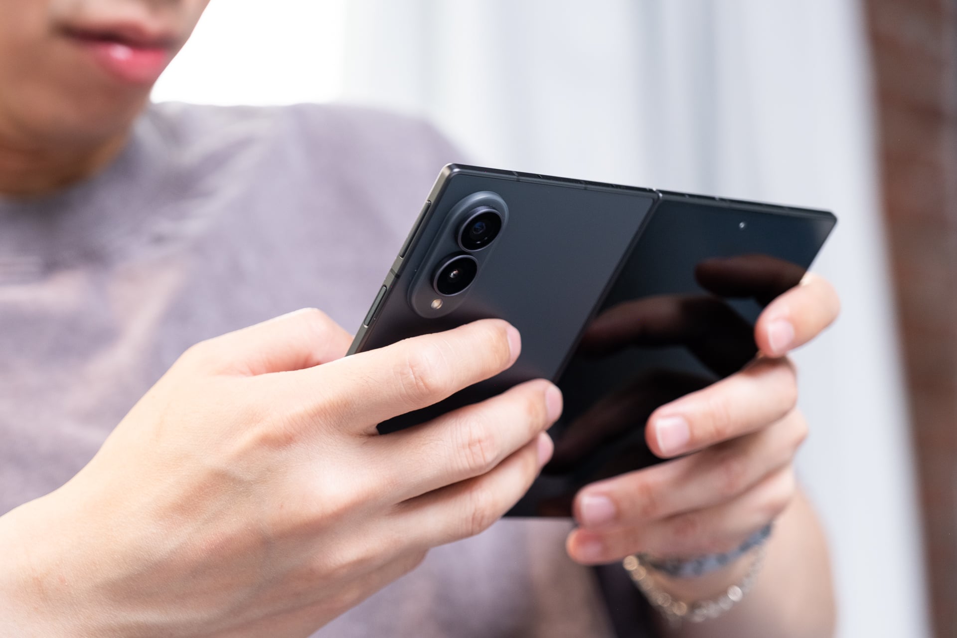 Samsung Galaxy Z Fold 8 14