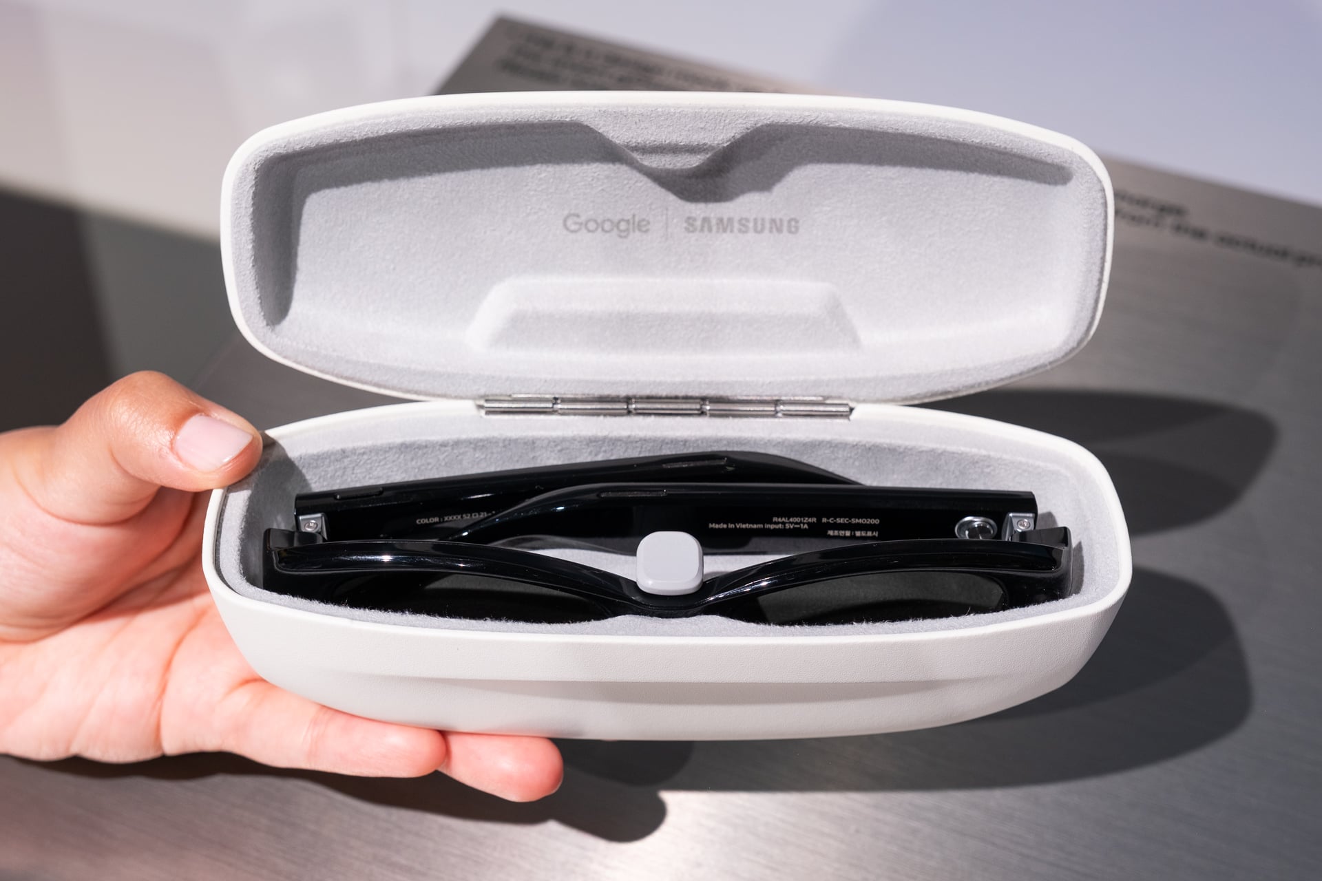 Samsung Genius Monster Eyewear Glasses 01