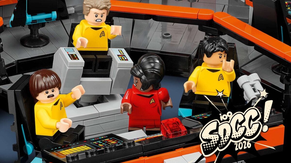 The Next ‘Star Trek’ Lego Beams You Onto the USS…