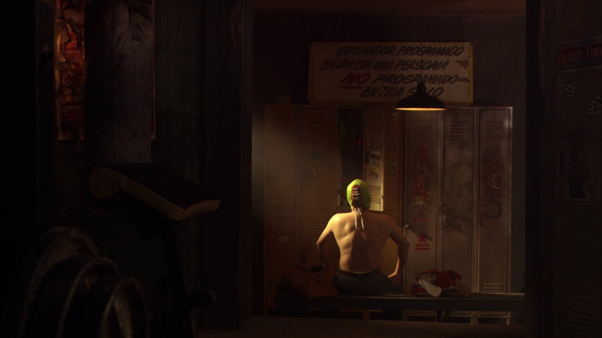 Symbol still of Escargot Man.