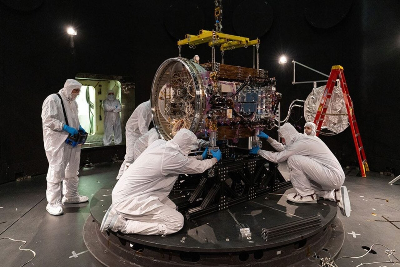 Testing Link Thermal Vacuum Testing