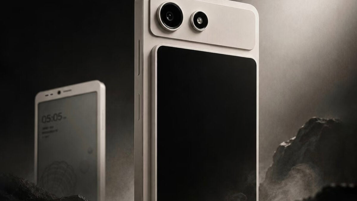 Hisense’s New E Ink Phone Has a Detachable Screen That…