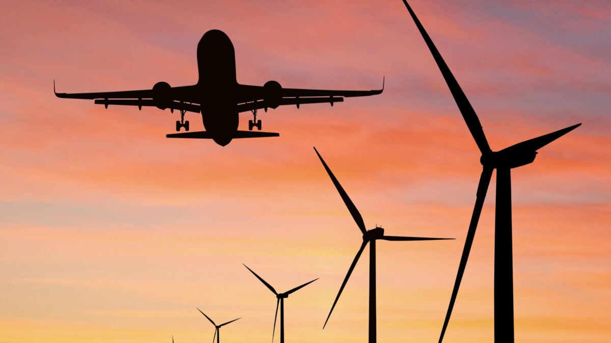 Pentagon Says Drones Can Hide in Wind Farms, Freezing 155 Wind Projects