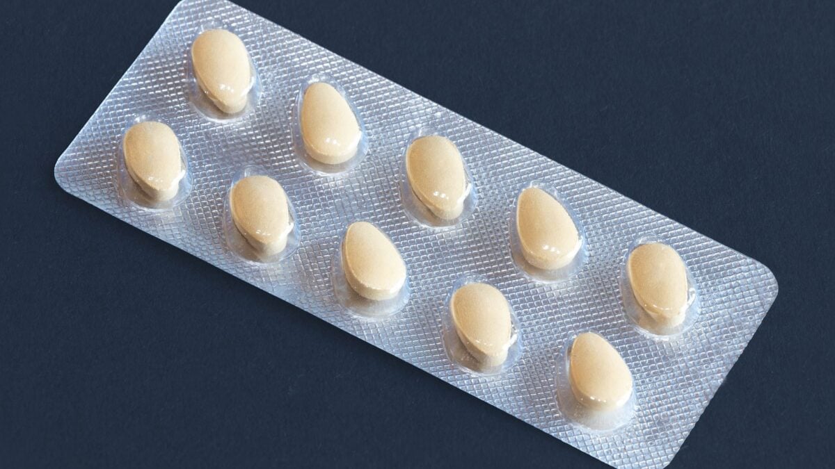 Scientists Uncover Worrying Link Between This Popular Erection Drug and Blindness