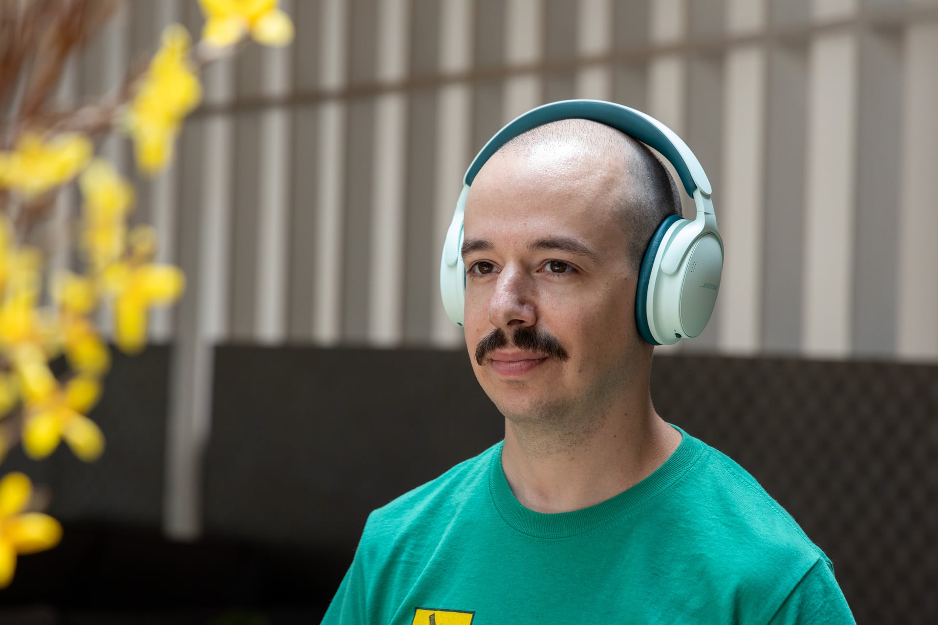 Bose Quietcomfort Headphones (2nd Gen) Review 01