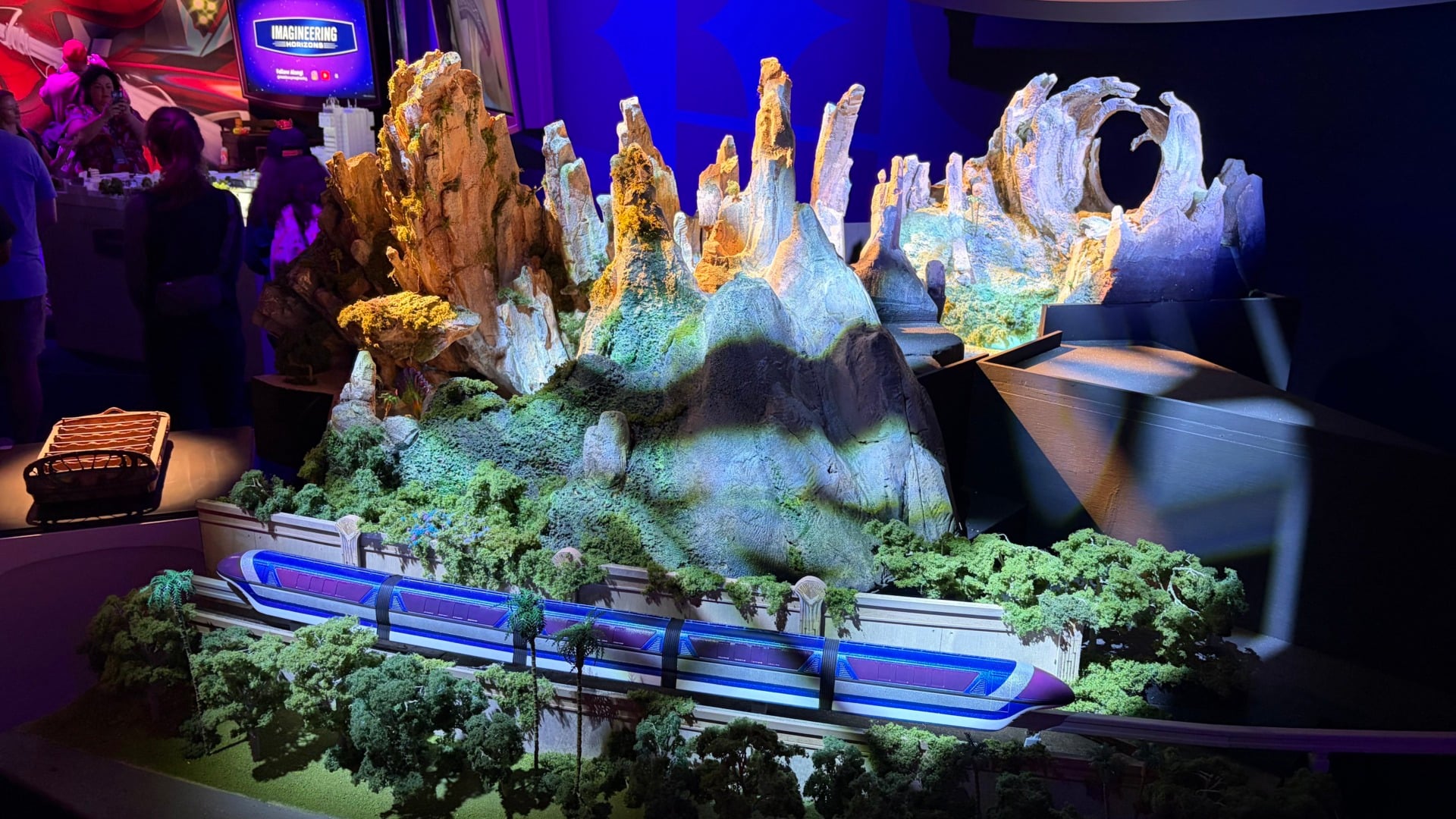D23 Avatar Display 5