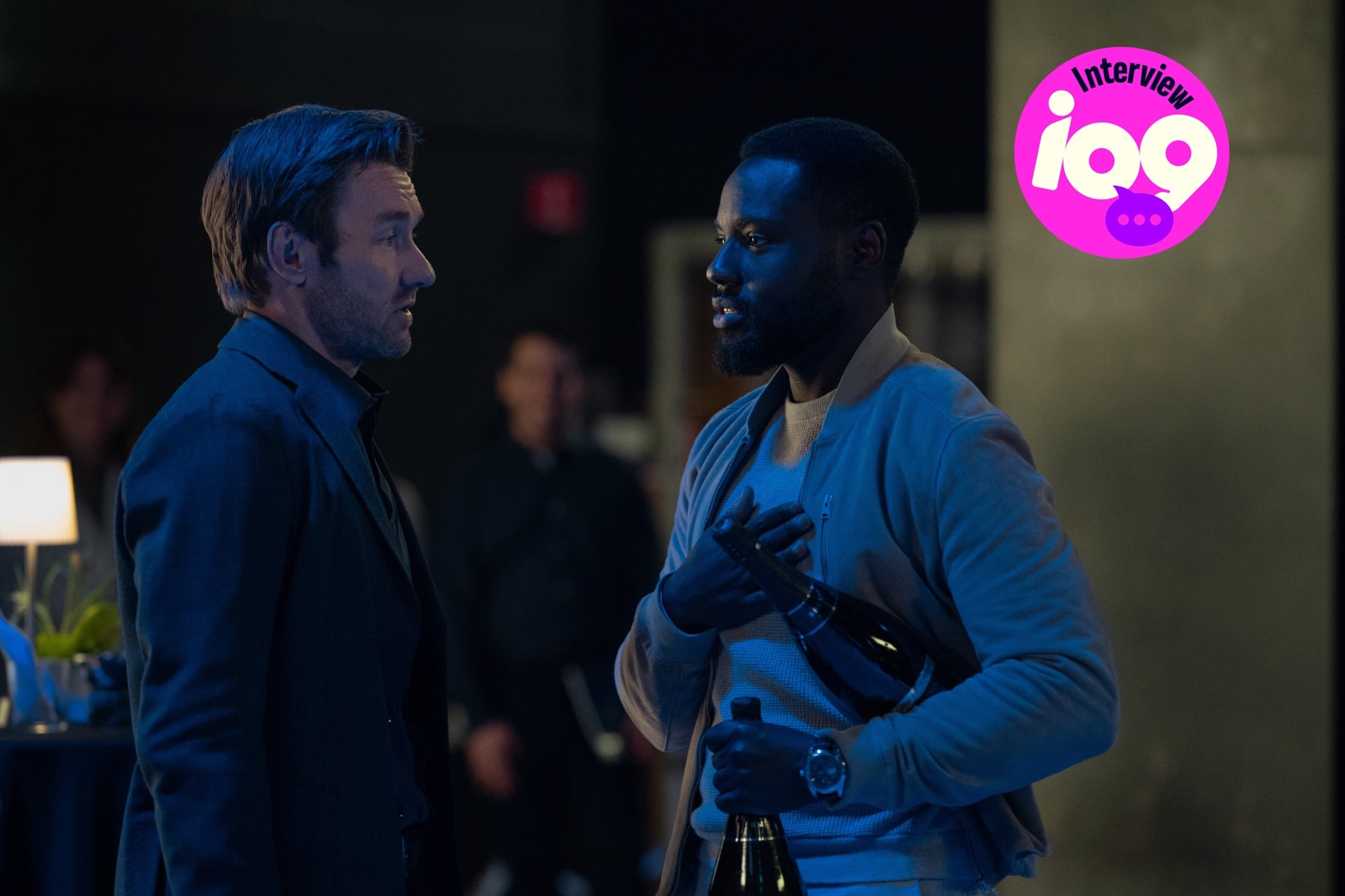Versions of Jason and Leighton who are seemingly friendly with each other have a chat in 'Dark Matter' season two.