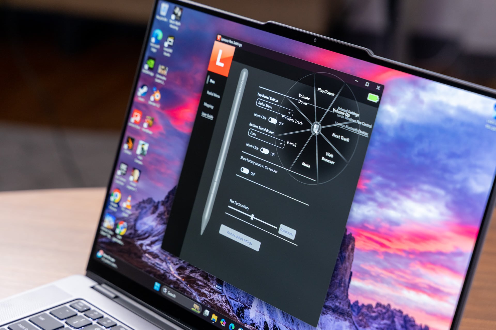Lenovo Pro 9i 16 G11 Aura Edition Review 11