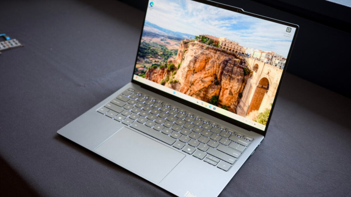 Lenovo’s Fanless Concept Could Bring Us Laptops That Weigh Way Less Than Two Pounds