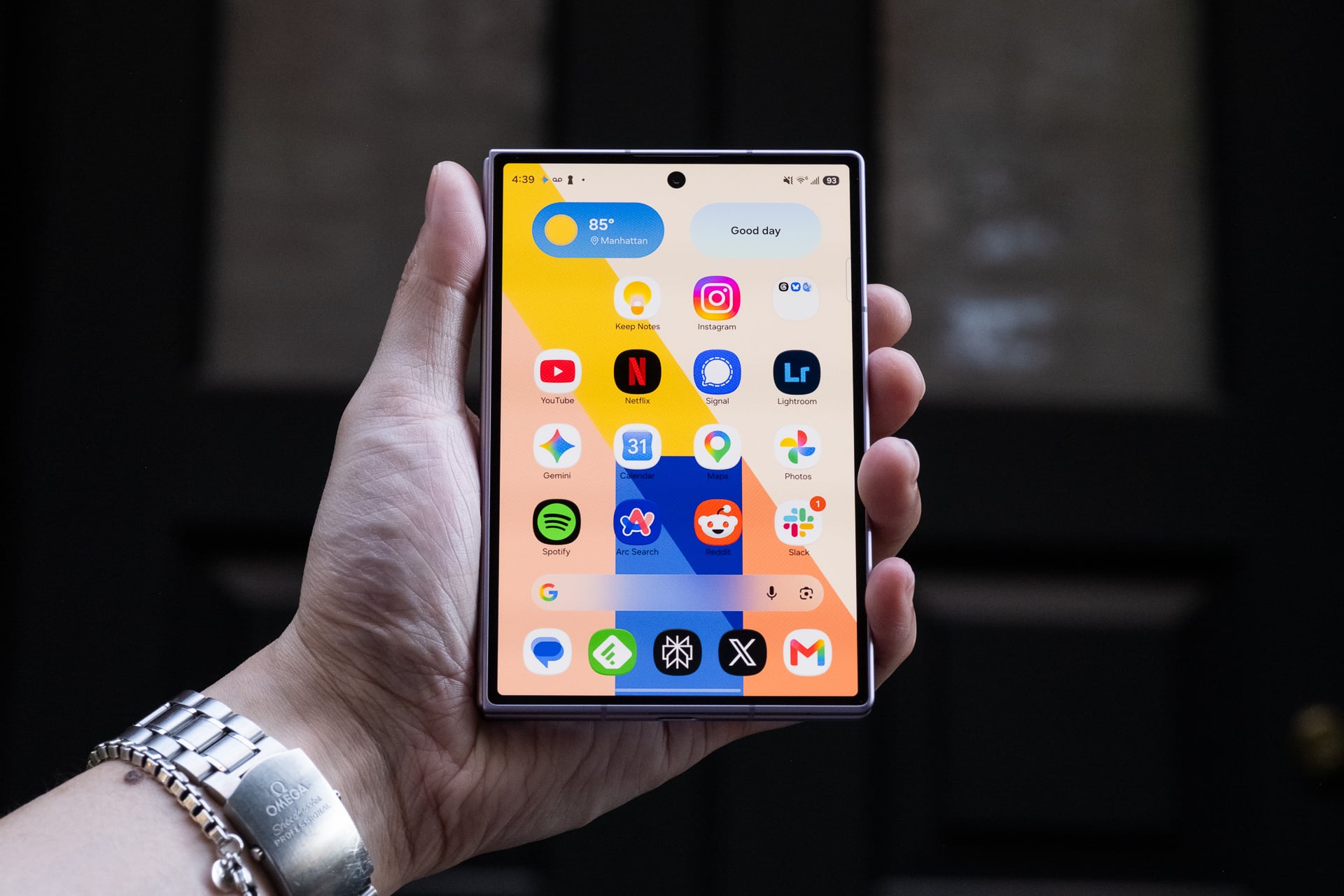 Samsung Galaxy Z Fold 8 Review 11