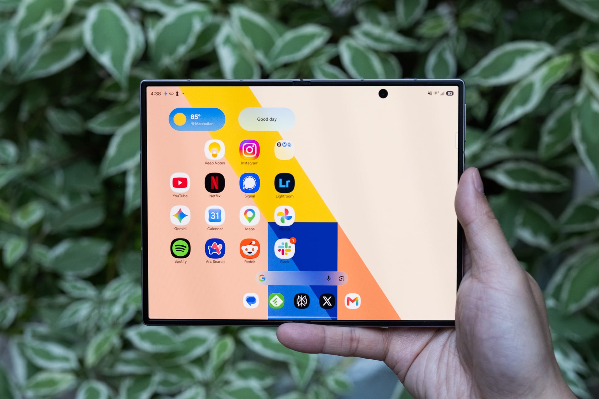 Samsung Galaxy Z Fold 8 Review 12